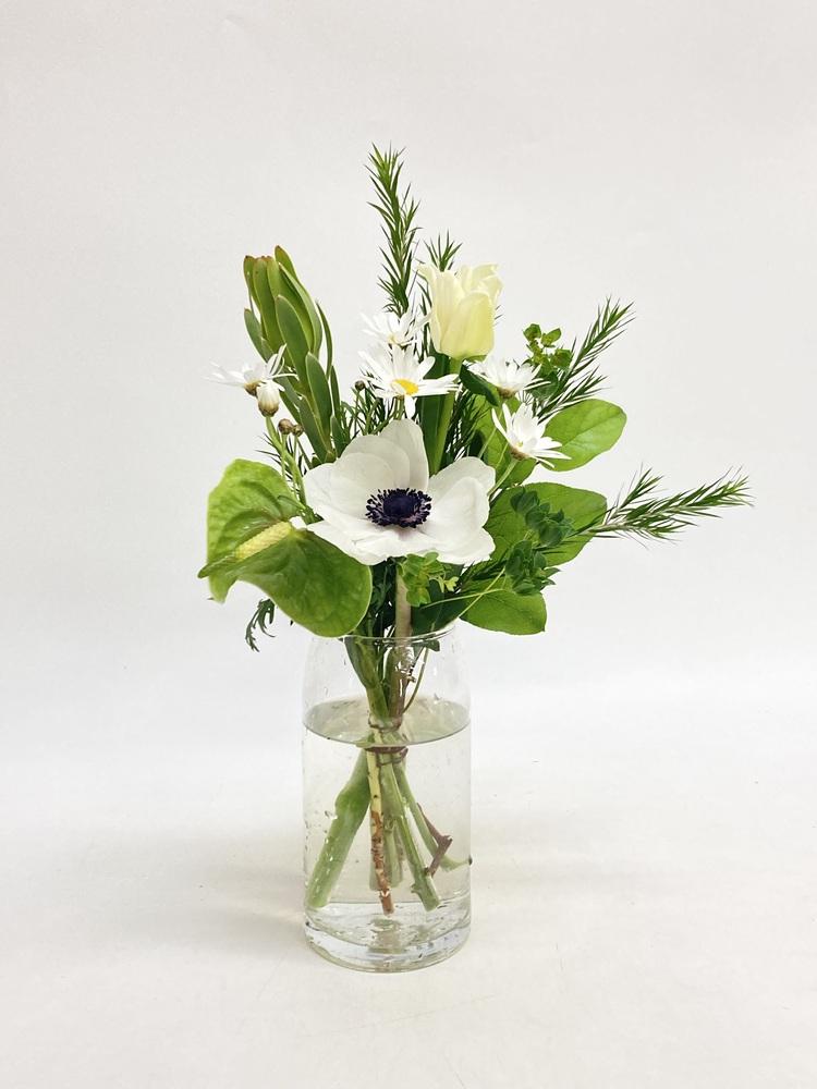 フローリストにおまかせ 季節の花束 S - グリーン&ホワイト - - Image 26