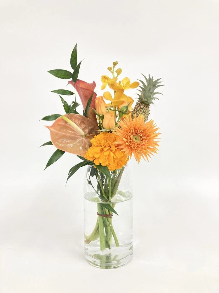 フローリストにおまかせ 季節の花束 S - オレンジ - - Image 26