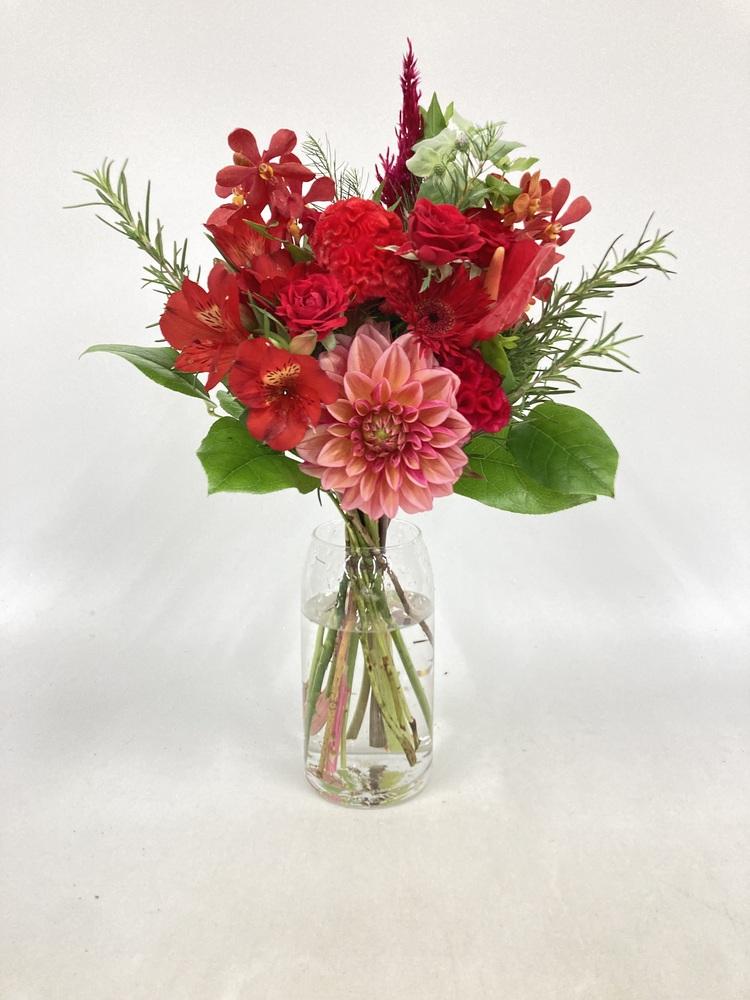 フローリストにおまかせ 季節の花束 M - レッド - - Image 18