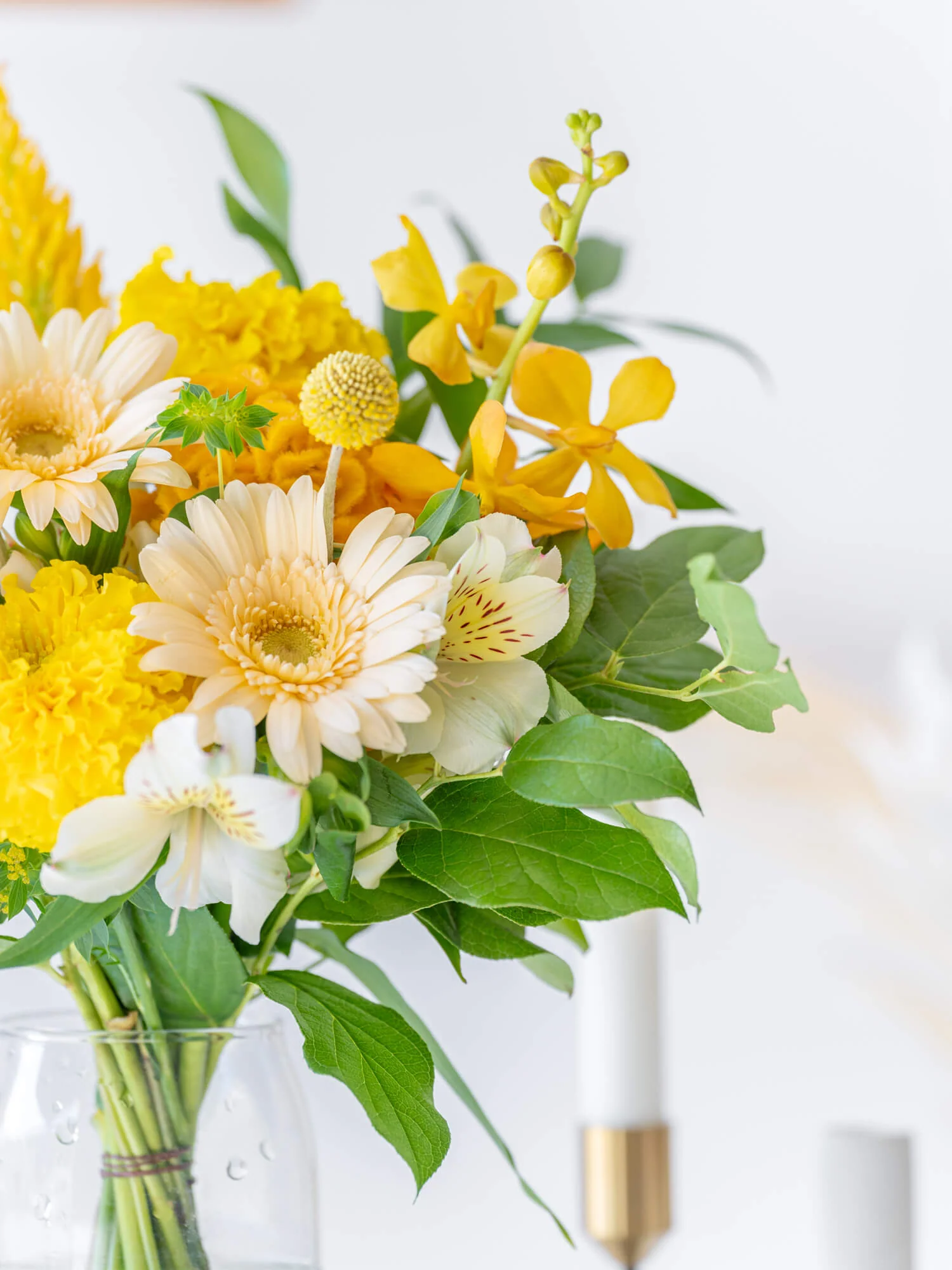 フローリストにおまかせ 季節の花束 M - イエロー - - Image 7