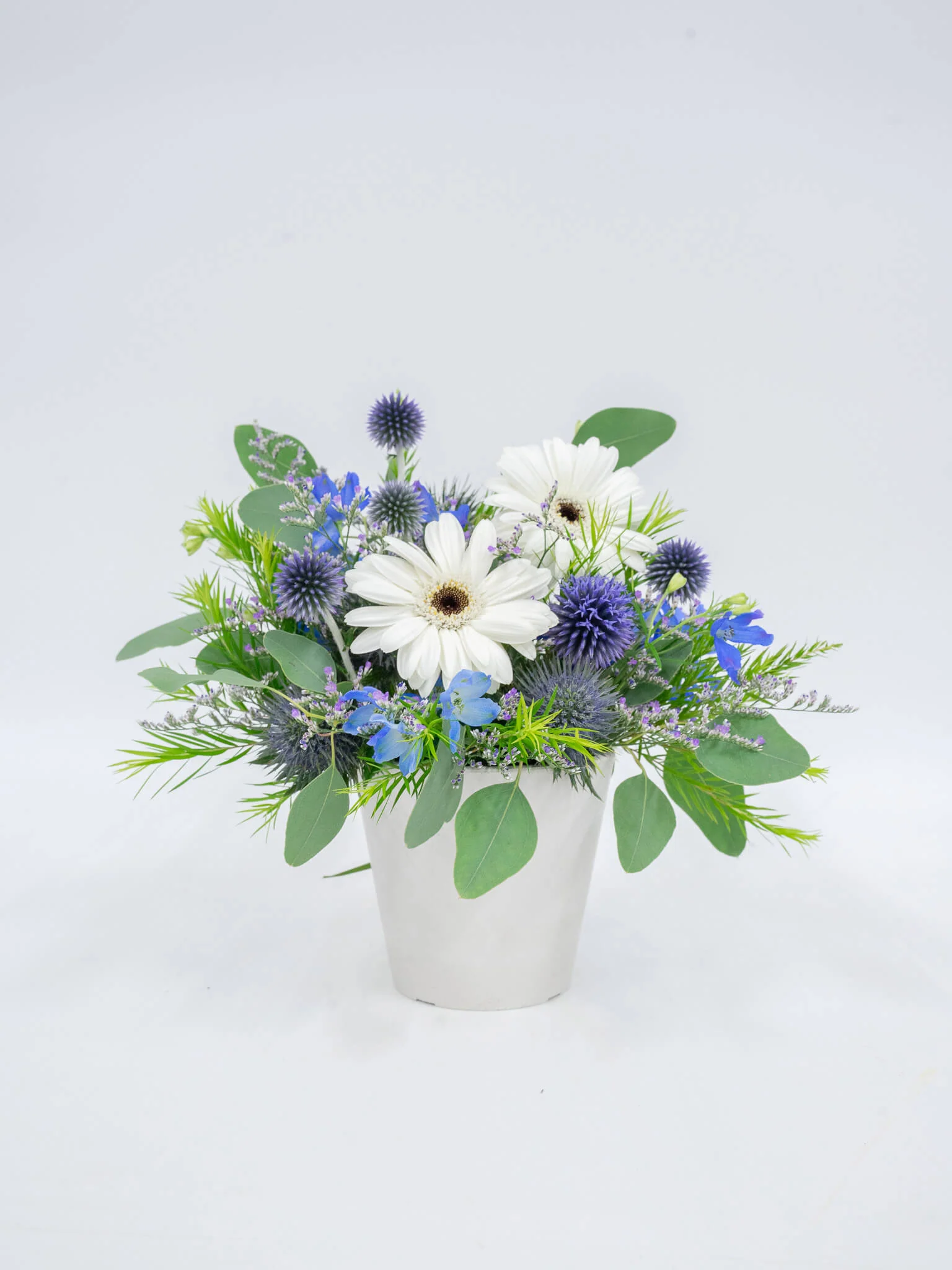 季節のおまかせ生花アレンジ S - ブルー - - Image 12